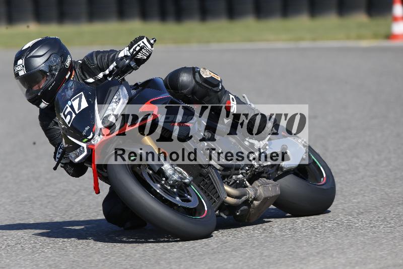 Archiv-2025/49 26.08.2025 Cornu Master School ADR/blau-bleu/57